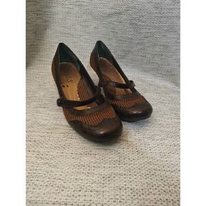Mudd Vintage Mary Jane Heels Brown Houndstooth Croc Embossed Brogue Pumps 6.5 M